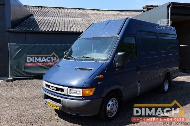 Bestelbus Iveco Daily 35C L2H2 luchtgeremd