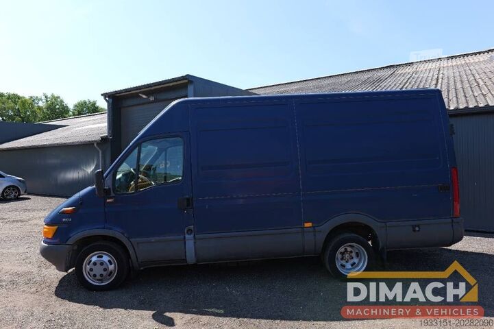 Bestelbus Iveco Daily 35C L2H2 luchtgeremd