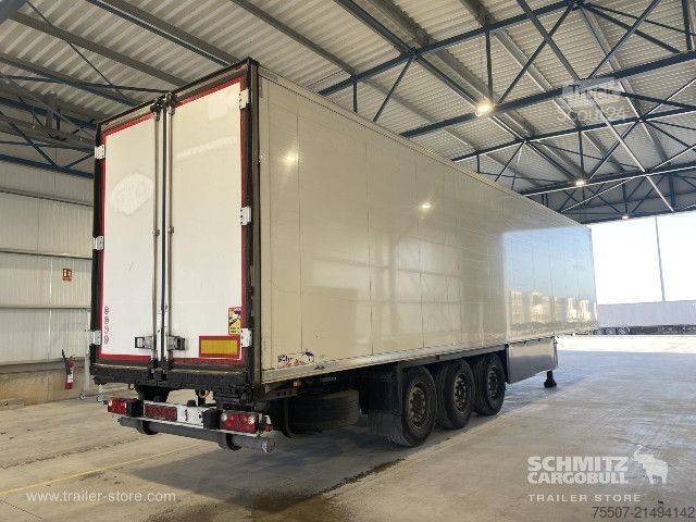 Reefer trailer Schmitz Cargobull Remolque Frigo Standard