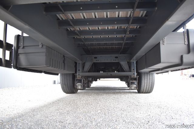 Відкритий напівпричіп з тентом SCHWARZMÜLLER SPA 3/E Edscha Curtain BPW