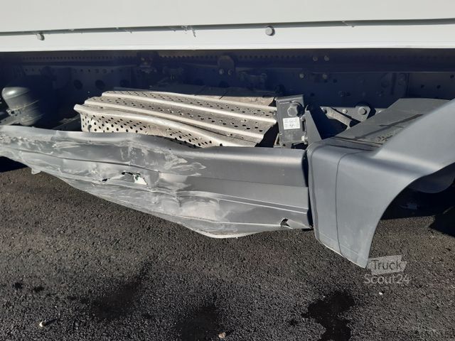 Κλειστό βαν MERCEDES-BENZ Atego 818L Euro6 Koffer LBW AHK 3Sitze