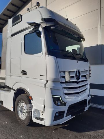 Τυπική μονάδα τράκτορα MERCEDES-BENZ Actros 1851LS MP5 Giga Smart Öl-Retarder