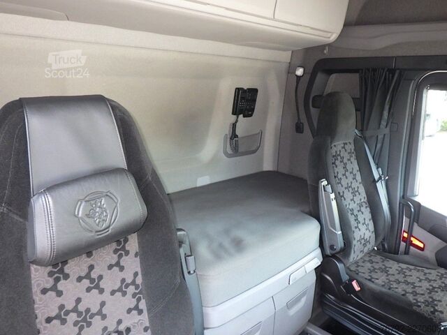 Стандартний тягач SCANIA R 450 A Highline/Ret./Spoiler/LED/Alcoa/Standkli