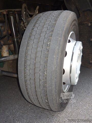 Вантажівка з платформою і тентом VOLVO FH 420 Pritsche 7,8m/Edscha/Hubd./Lenkachse/VEB+