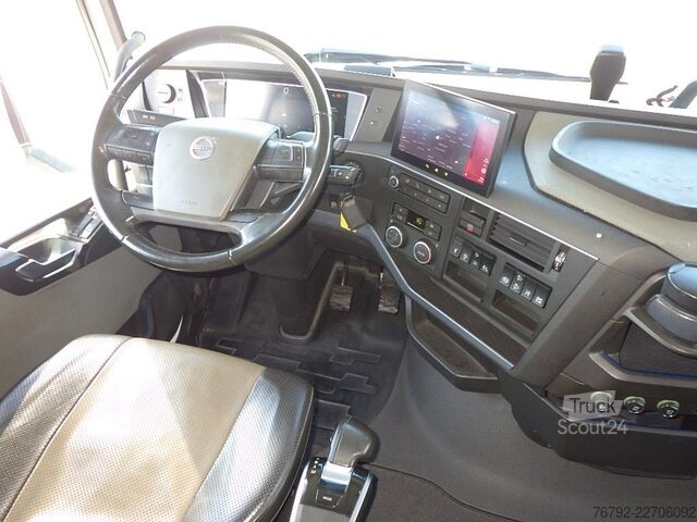 Вантажівка з платформою і тентом VOLVO FH 420 Pritsche 7,8m/Edscha/Hubd./Lenkachse/VEB+