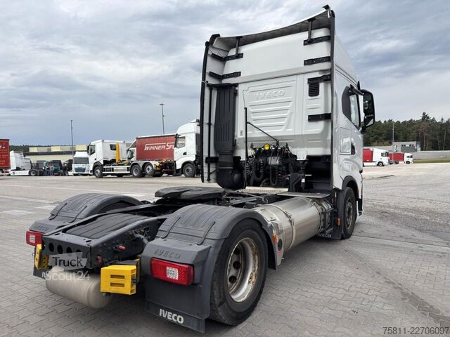 Стандартний тягач IVECO Stralis AS440S46T/P 2LNG Intarder Klima Navi ZV