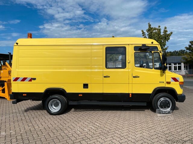 Hög tak skåpbil MERCEDES-BENZ Vario 613 D DokaKA/ L2H2/ 5 Sitze/ AHK/ Standhzg