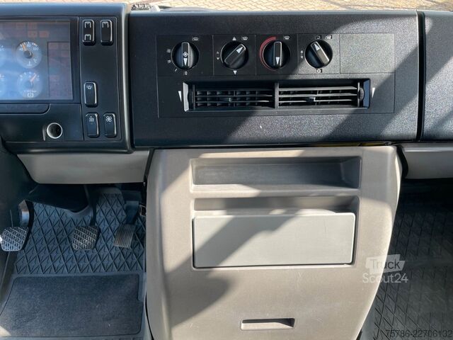 Hög tak skåpbil MERCEDES-BENZ Vario 613 D DokaKA/ L2H2/ 5 Sitze/ AHK/ Standhzg