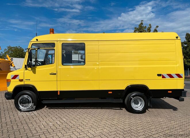 Hög tak skåpbil MERCEDES-BENZ Vario 613 D DokaKA/ L2H2/ 5 Sitze/ AHK/ Standhzg