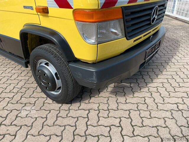 Hög tak skåpbil MERCEDES-BENZ Vario 613 D DokaKA/ L2H2/ 5 Sitze/ AHK/ Standhzg