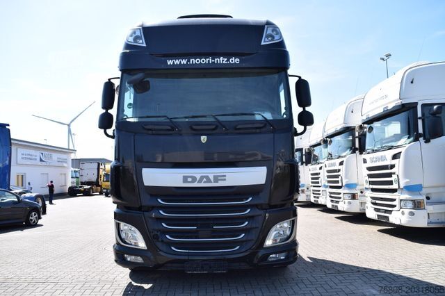 Стандартный седельный тягач DAF XF460 Super Space Cap 2Tanks Retarder  ACC Xenon