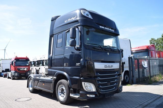 Стандартный седельный тягач DAF XF460 Super Space Cap 2Tanks Retarder  ACC Xenon