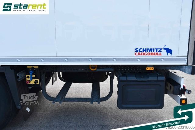 Hűtő félpótkocsi SCHMITZ CARGOBULL ThermoKing SLXi300 Palettenkasten 7.986 Std.