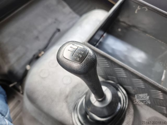 Furgão cortina de lona MERCEDES-BENZ 811 großes Haus / Doka 6 Sitzer AHK
