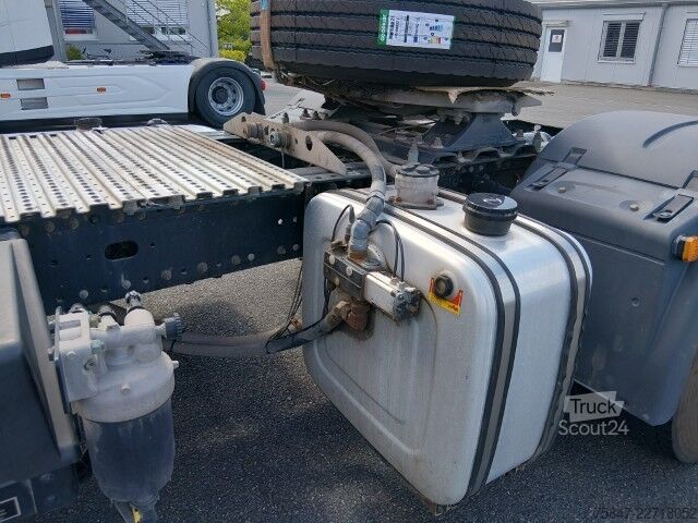 стандартен влекач MAN TGX 18.470 BL Kipphydraulik Retarder Alu