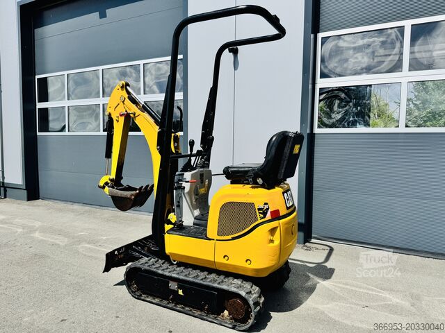 Minirýpadlo Caterpillar 300.9 MINIBAGGER
