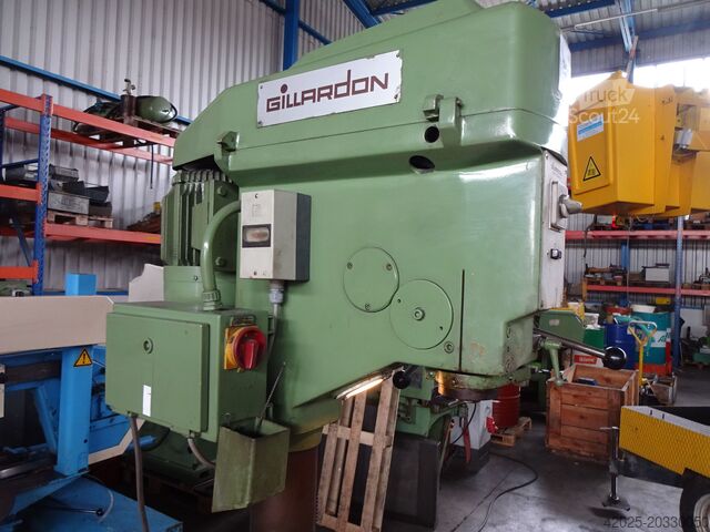 Richter Nutzfahrzeuge GmbH Richter Nutzfahrzeuge GmbH Richter Nutzfahrzeuge GmbH