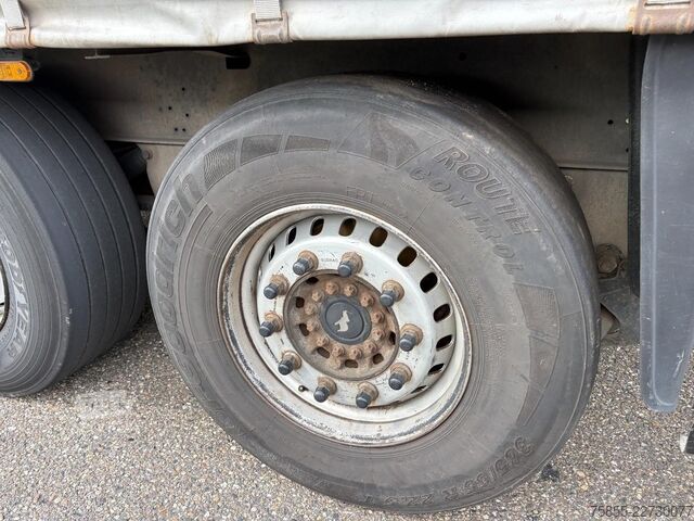 Curtain sided Schmitz SCS 24/L-13.62 E B Tautliner / Schmitz Axles / ...