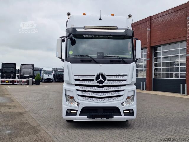 Чемодан Mercedes-Benz Actros 1942 4x2 - Box with Loadlift - Full air ...