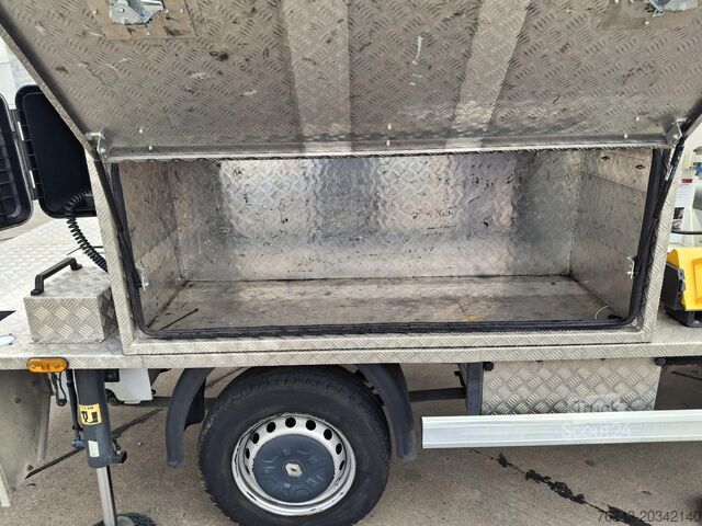 Gesloten bestelwagen RENAULT MASTER L2H1 2.3 DCI 130 - KLUBB K26
