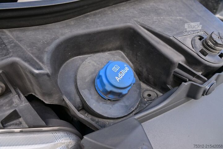 Dodávka s plachtovou bočnicou Mercedes-Benz Sprinter 316 CDI  III LBW AHK 4,25m Schiebeplane