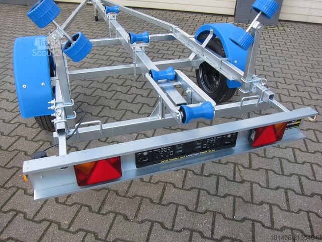 Prikolica za prodaju trailershop Boot Trailer Bootanhänger Neptun Navy 750kg sofort verfügbar nach Bestellung