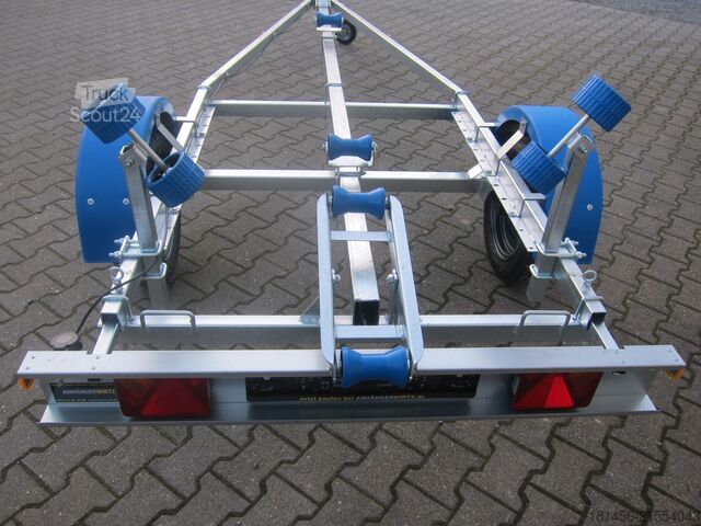 Prikolica za prodaju trailershop Boot Trailer Bootanhänger Neptun Navy 750kg sofort verfügbar nach Bestellung