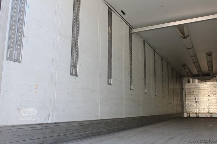 Semi-remorque SCHMITZ Thermo King SLXi 300 Doppelstock 2,65h   Strom