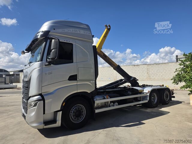  IVECO SWAY 260S48