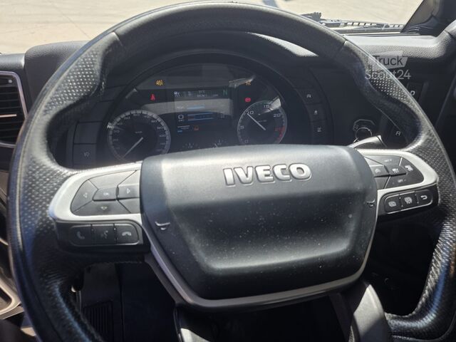  IVECO SWAY 260S48