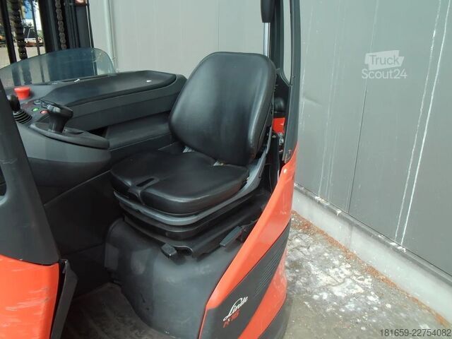 Stivuitoare cu catarg retractabil LINDE R 16 HD
