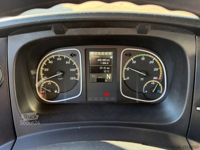 Вантажівка для напоїв MERCEDES-BENZ ATEGO 1524 L Getränkekoffer 7,15 m LBW 2 T