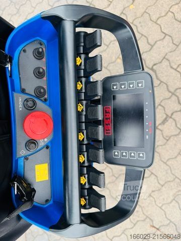 Spezial-LKW VOLVO FH 500 8x4 Kran F705 R.2.7 L436 V20 NEUES MODELL