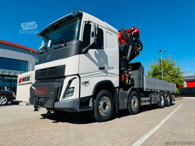 Autokran VOLVO FH 500 8x2 mit F990RA.2.28 L616 V30