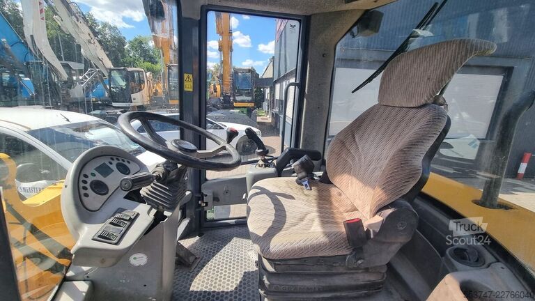 Pyöräkuormaaja Terex TL 80