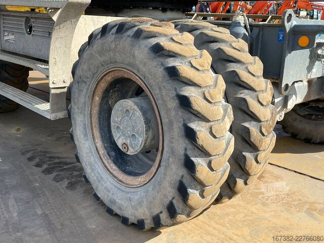 Mobiele graafmachine Liebherr A920 Litronic