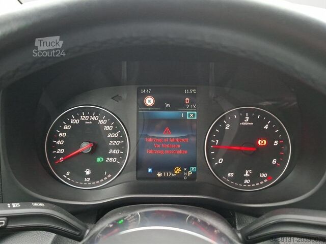 Minibuss Mercedes-Benz VITO 116 TOURER NEUES MODELL AHK 2,5t MBUX KAM