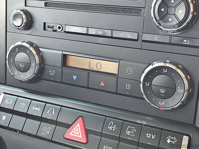 Standaard trekker MERCEDES-BENZ ACTROS 1845 LS