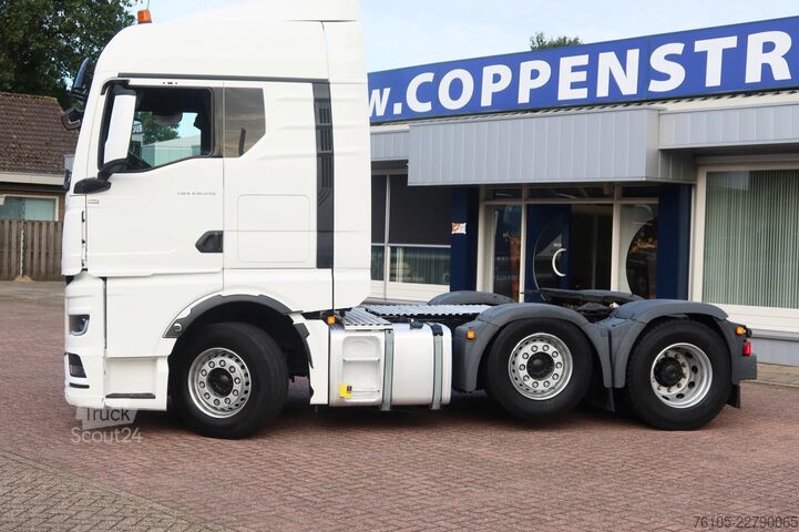 Standard-SZM MAN TGX 26.510 6x2  Stuur lift as met Slaapcabine