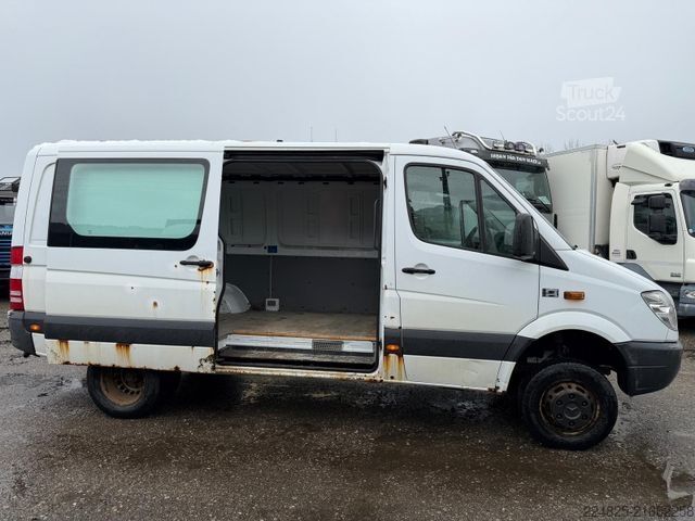 High top van MERCEDES-BENZ SPRITINTER 519CDI 4X4 KASTENWAGEN*2011*EURO3*TÜV