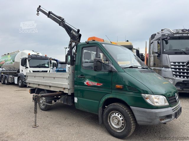 Pick-up van MERCEDES-BENZ SPRINTER 313CDI PRITSCHENWAGEN*KRAN HIAB*2003*