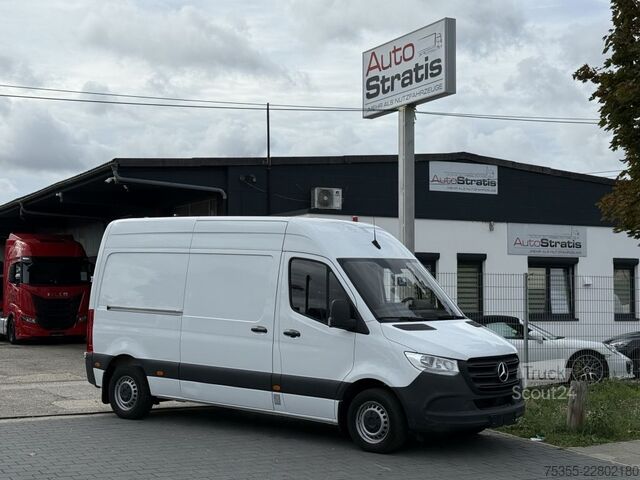 Dodávka s vysokou strechou MERCEDES-BENZ Sprinter 215 CDI L2H2 Klima 7MBUX Orig.