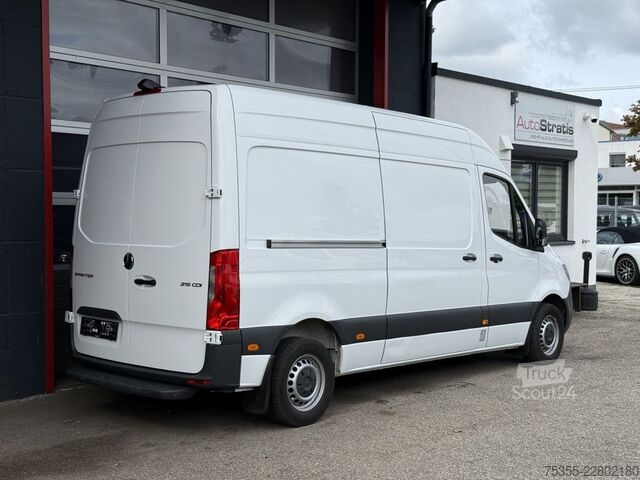 Dodávka s vysokou strechou MERCEDES-BENZ Sprinter 215 CDI L2H2 Klima 7MBUX Orig.