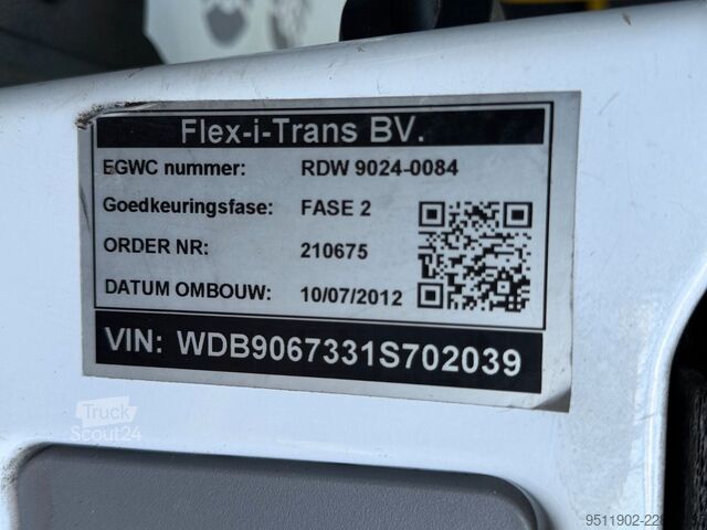 Minibus MERCEDES-BENZ Sprinter 313 CDi Flexi Trans Rollstuhl 95KW Eur5