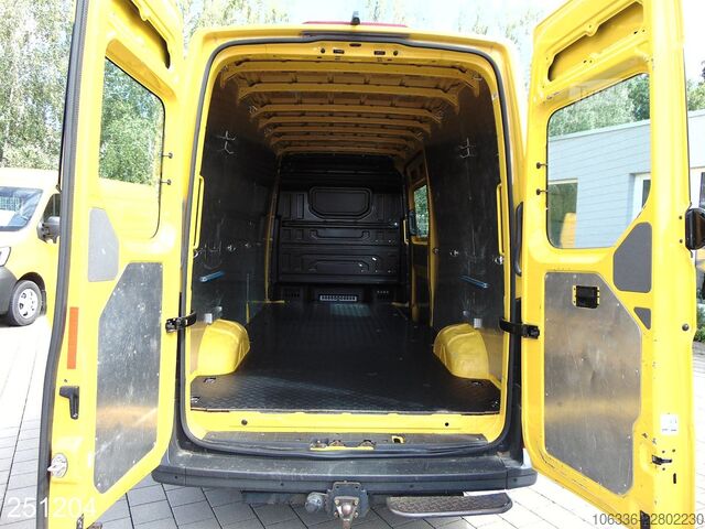 Højt tag varevogn VW Crafter 35 2.0 TDI 4Motion Maxi AHK 3,5t Kamera