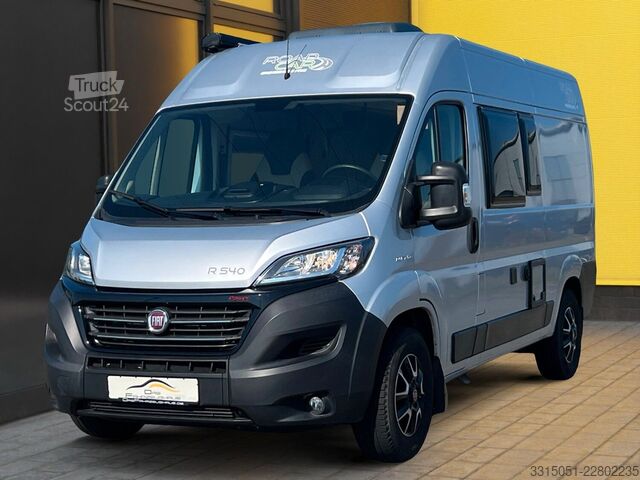 Camping-car PÖSSL Roadcar 540 Automatik+AHK+Markise+Navi