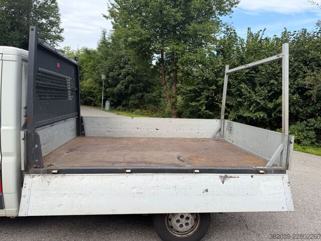 Pick-up varebil PEUGEOT Boxer 130 HDi Doppelkabine