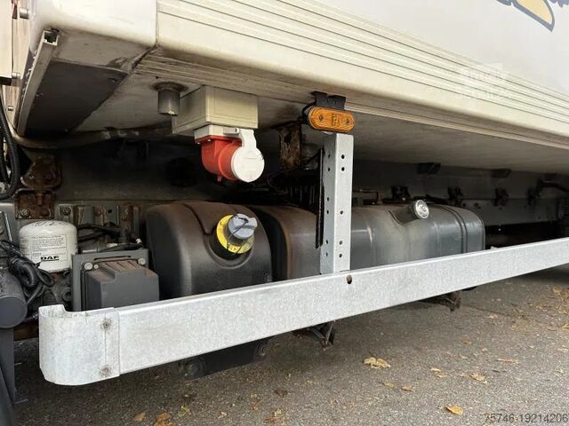 Transporte refrigerado/congelado DAF LF 45 220 L Tief Kühl TK TS 500e 12to STS Koffer