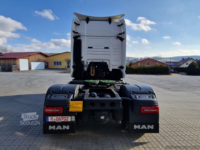 Standardowy ciągnik siodłowy MAN TGX 18.510 4x2 BL SA