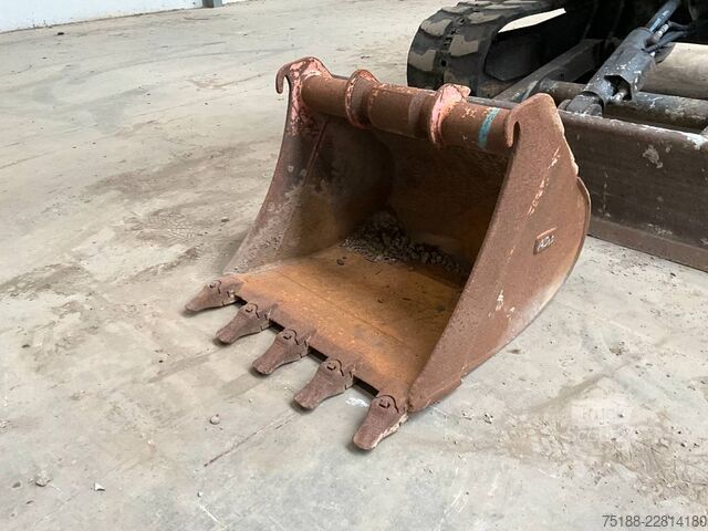 Mini-pelle Volvo ECR 50 D